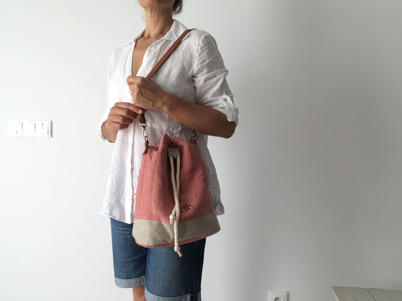 Bucket bag: rose (seconds)