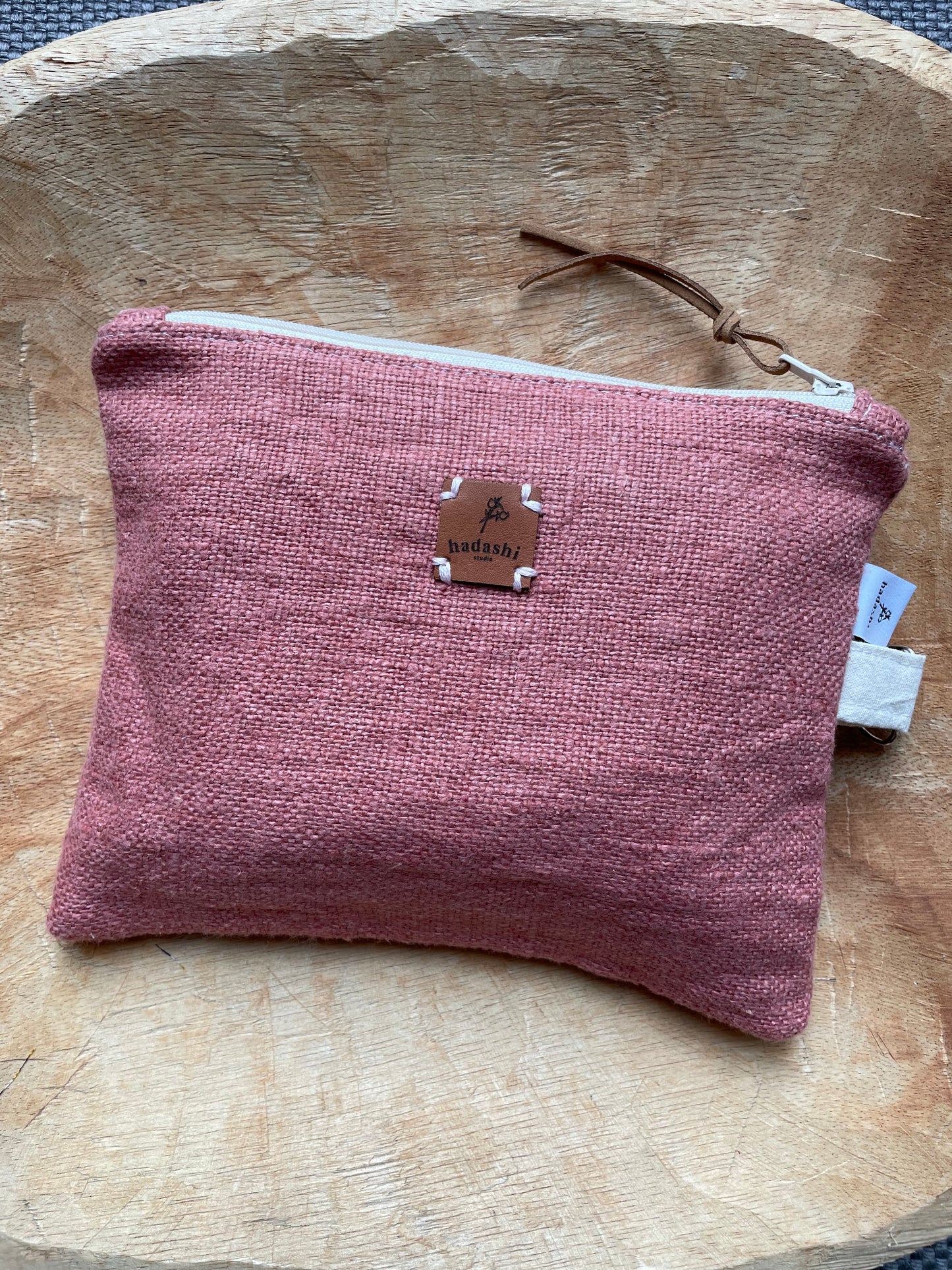 Pouch: rose