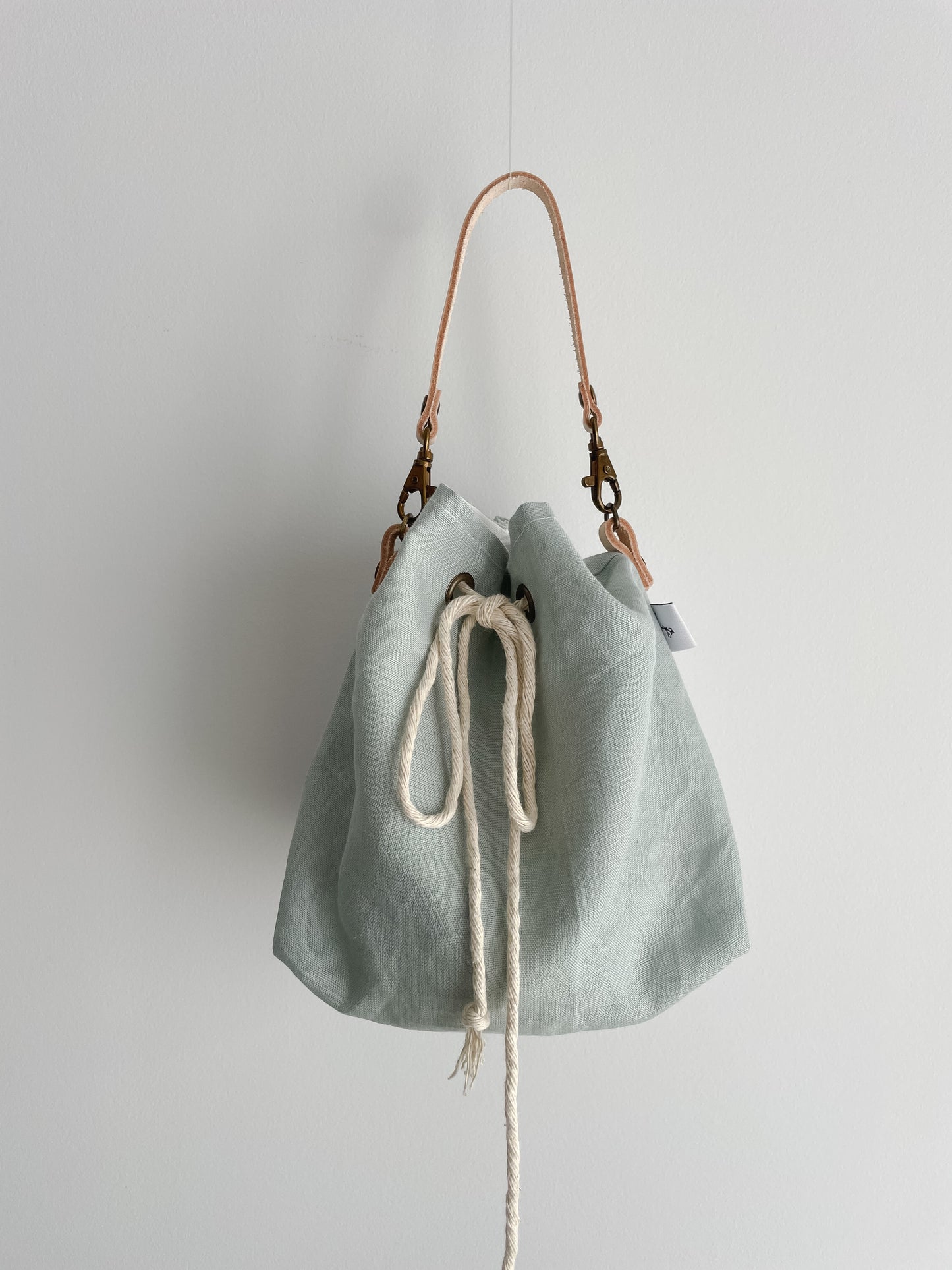 Haná - Handbag/Crossbody bag: Creamy Green