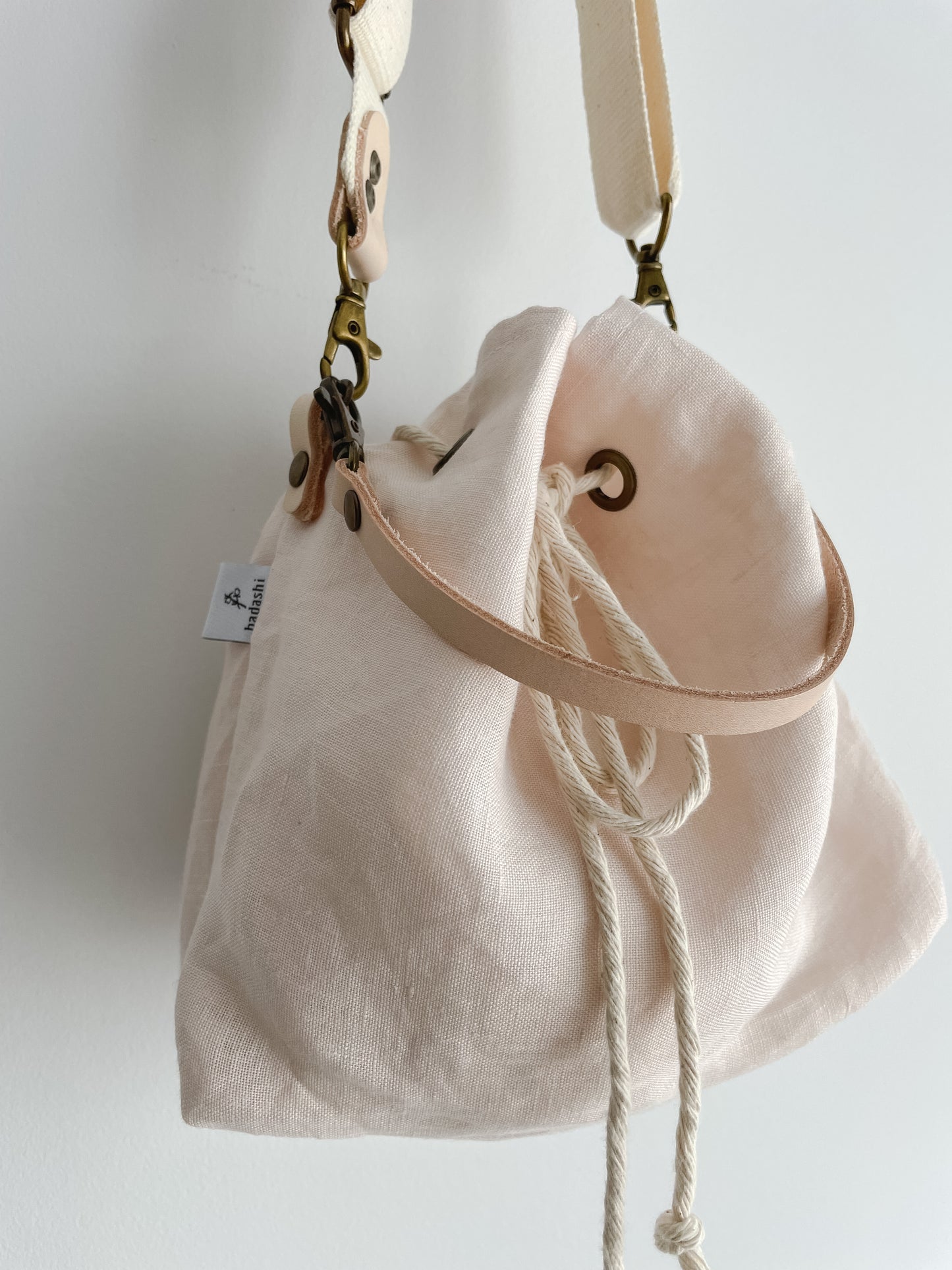 Haná - Handbag/Crossbody bag: Creamy Pink