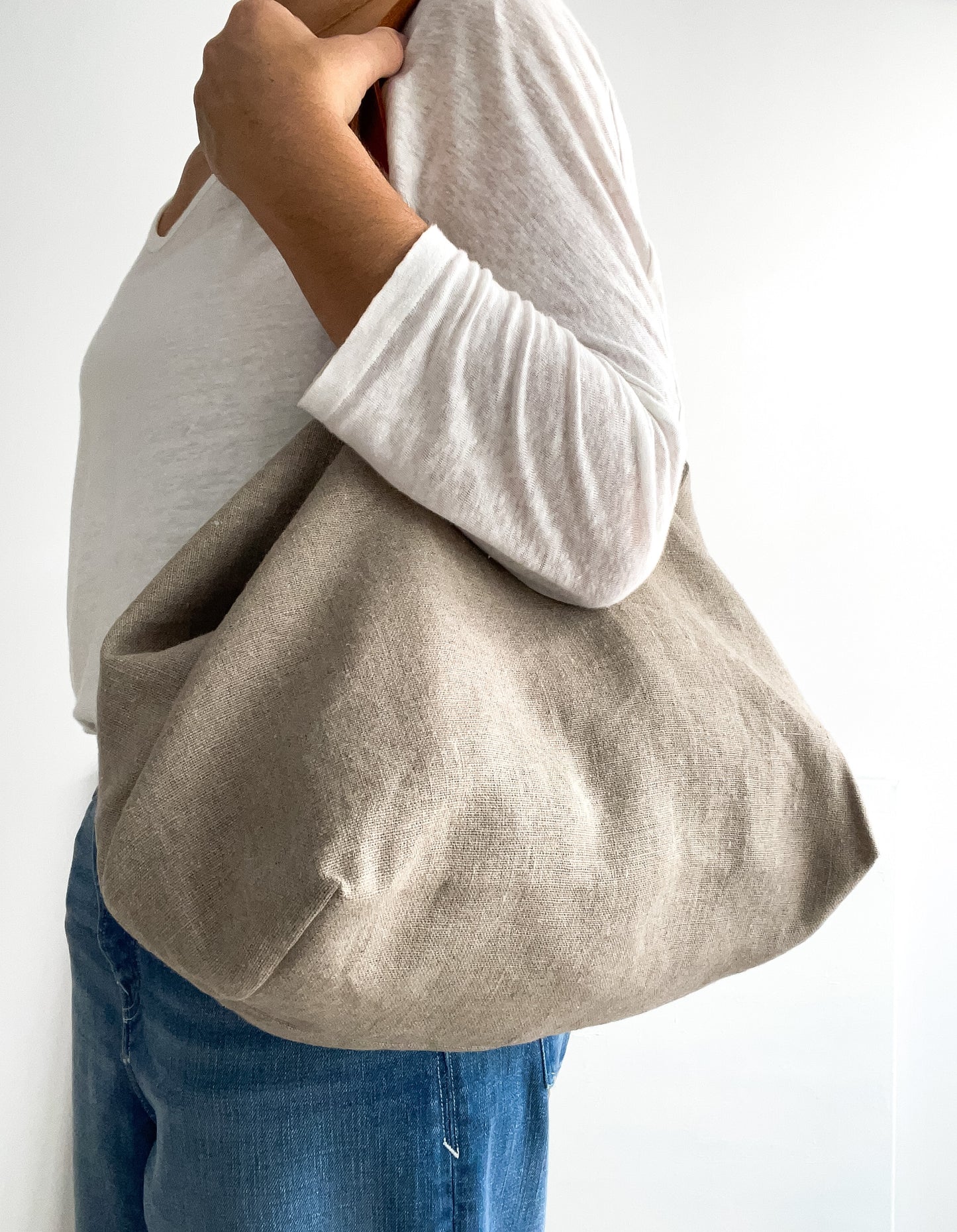 PETITE bag: natural with leather handles