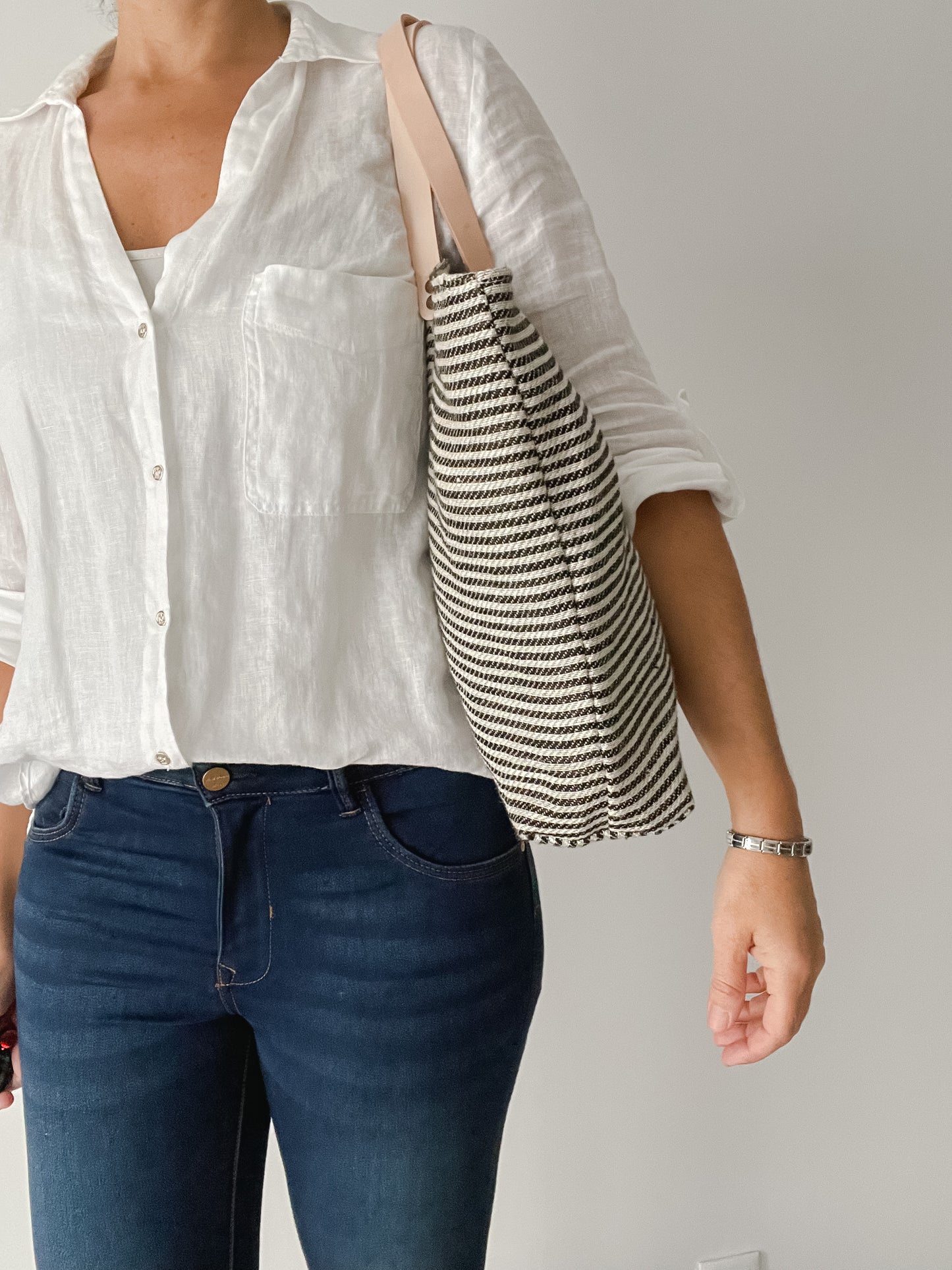 Field tote (thin stripes)