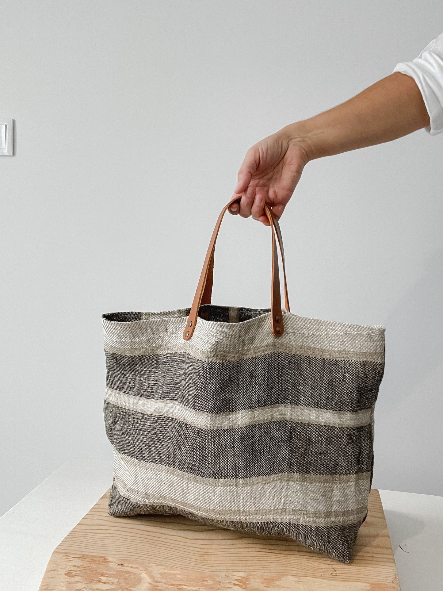 Field tote - large stripes